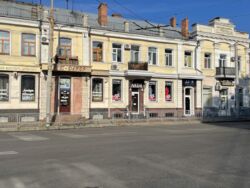 Продажа торговой недвижимости, центр г.Полтава, фото 2